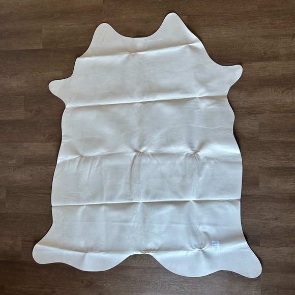 Faux Fur Cow Rug - Picture 13 of 16